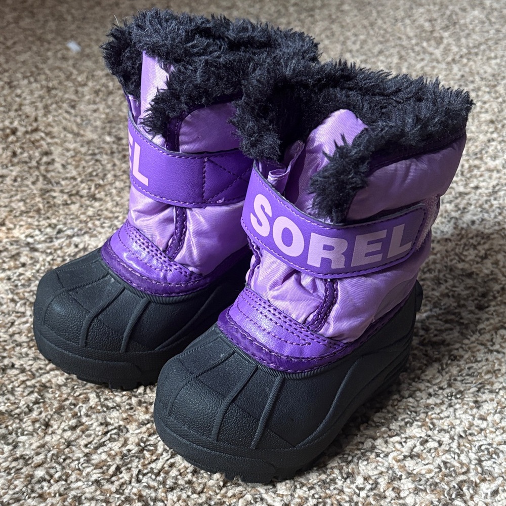 Sorel Purple and Black Toddler Snow Boots